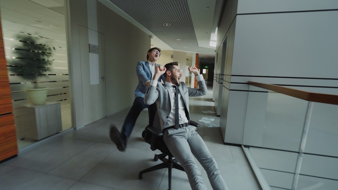 olahraga 5 menit di kantor