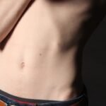 5 Latihan Efektif untuk Membentuk Perut Sixpack Wanita yang Menawan