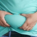 6 Olahraga Mengecilkan Perut di Rumah Untuk Wanita Paling Efektif