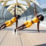 7 Latihan Sederhana yang Efektif, Olahraga Membentuk Tubuh Ideal Tanpa Gym!
