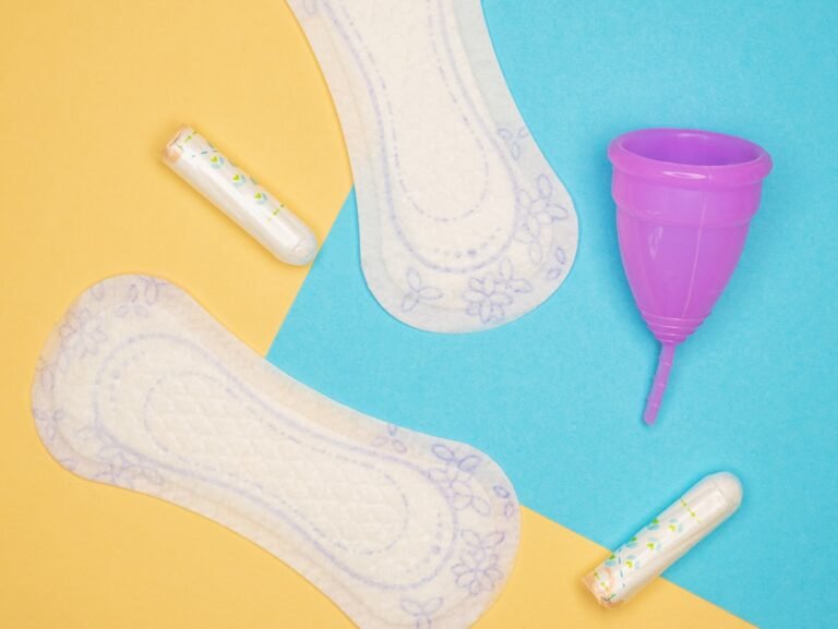 Mengapa Sulit Fokus Kerja Saat Menstruasi? Temukan Penyebabnya!